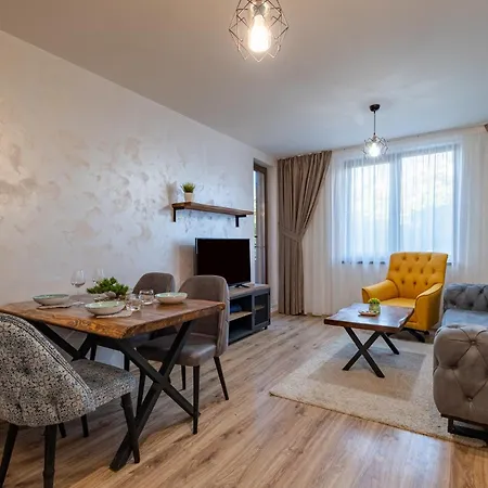 Stylish With Free Public Parking Appartamento Varna