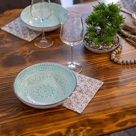 Stylish With Free Public Parking * Varna