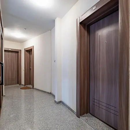 Appartamento Stylish With Free Public Parking Varna