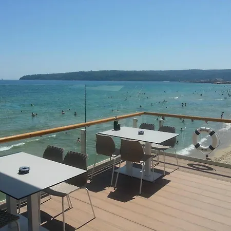 Stylish With Free Public Parking Appartamento Varna